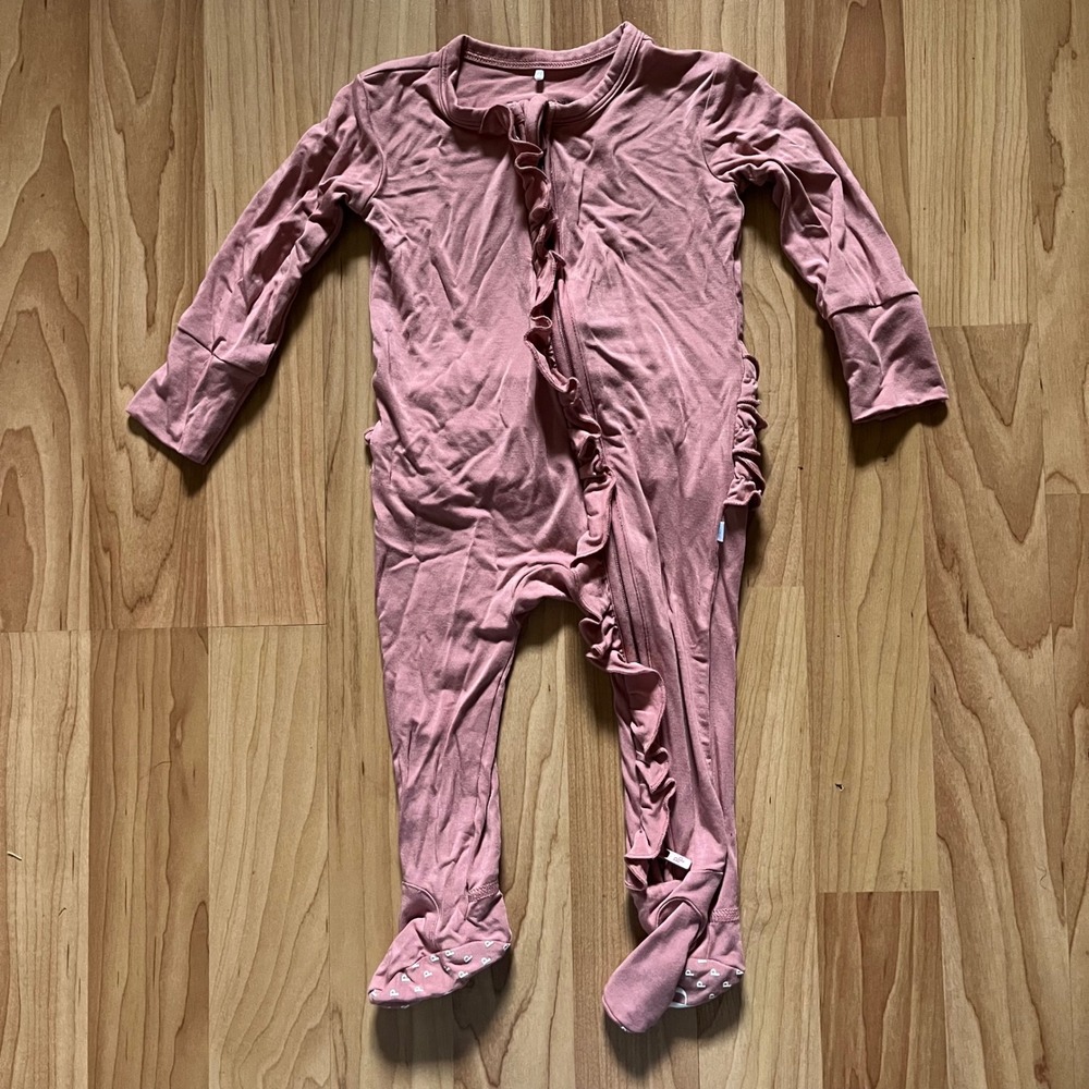 Posh Peanut Sleeper Bamboo Footie One Piece Dusty Rose Pink Ruffles 3-6M